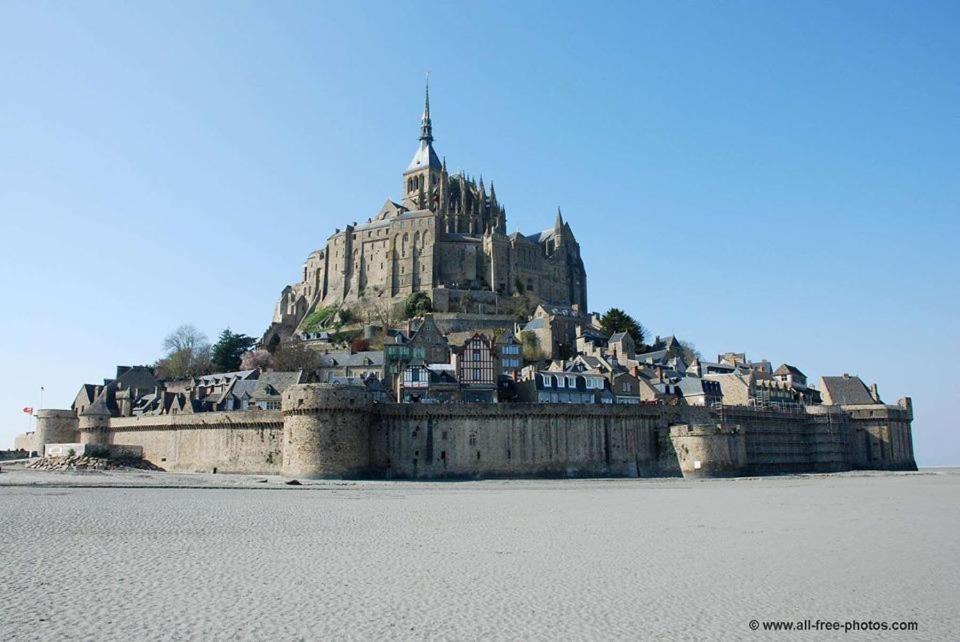 Le Cati Mini Villa Cancale Oda fotoğraf